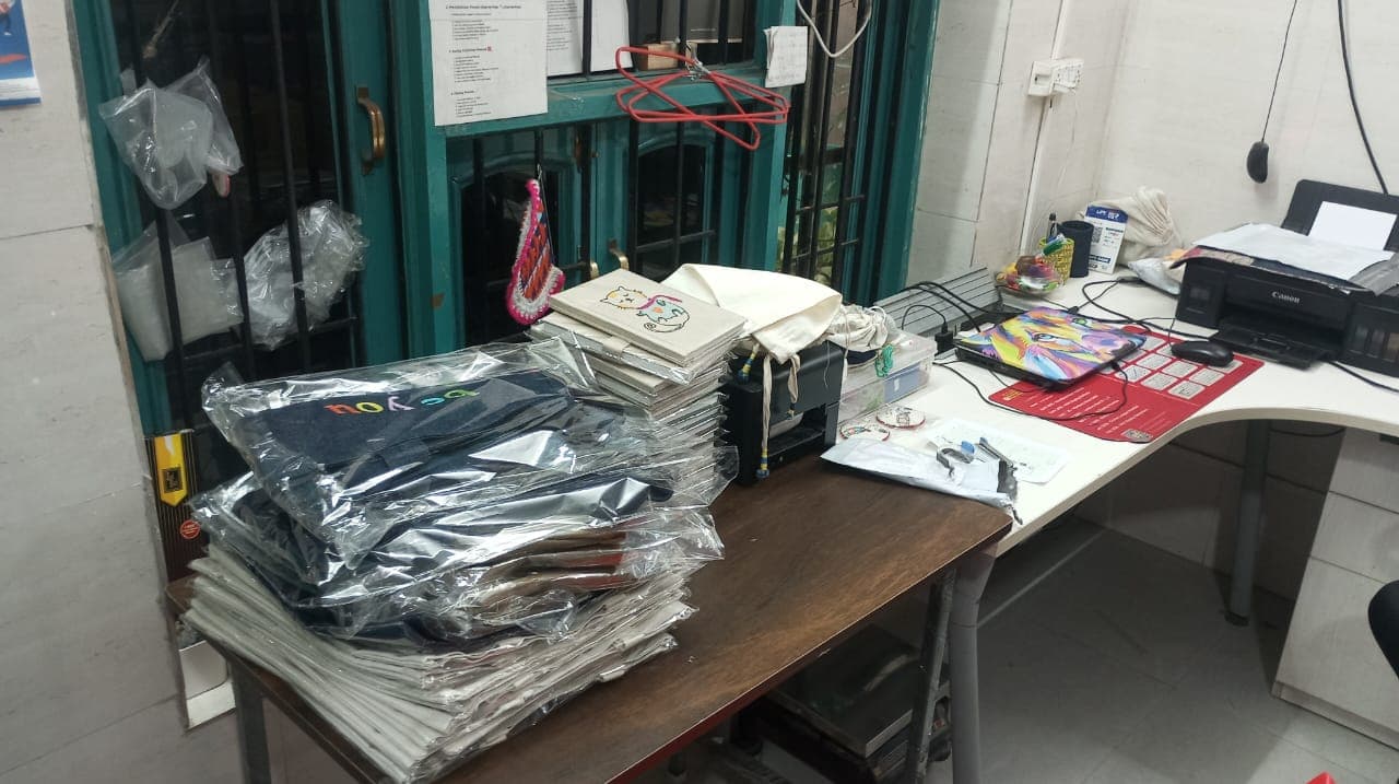 Quality check & export dispatch desk